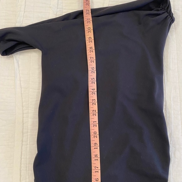 Princess Polly Asymmetrical Off-Shoulder Dress - Picture 6 of 11